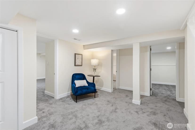 Property photo for 331 Ne 53rd Street, Seattle photo 25