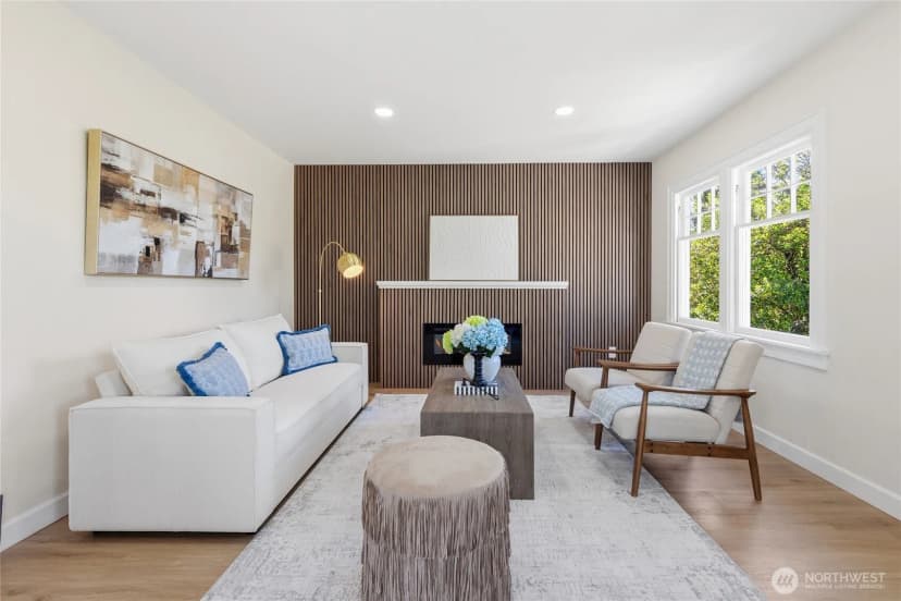 Property photo for 331 Ne 53rd Street, Seattle photo 5