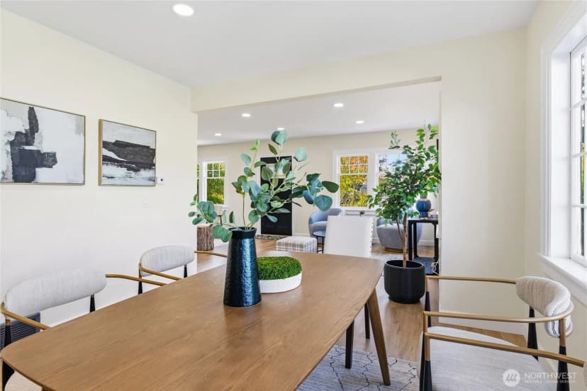 Property photo for 331 Ne 53rd Street, Seattle photo 16