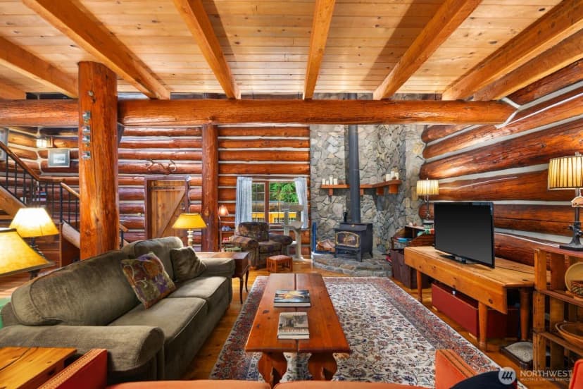 Property photo for 129 N Lake Roesiger Road, Snohomish photo 12