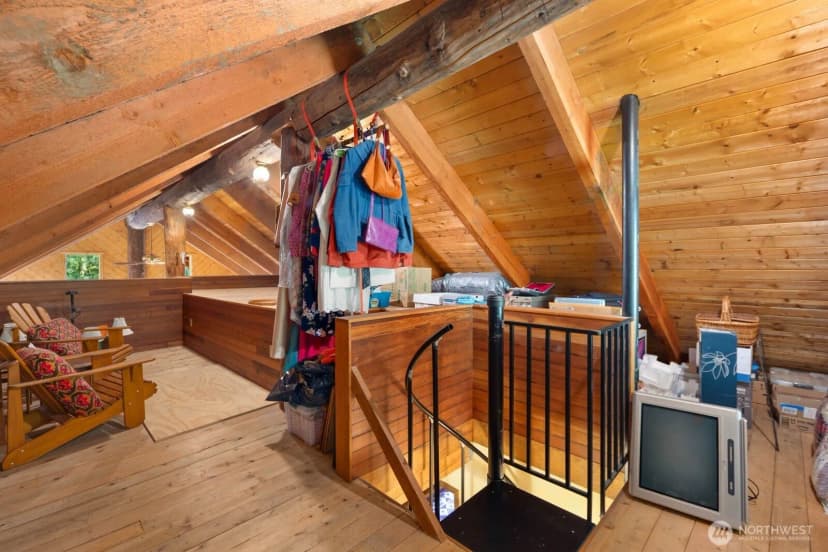 Property photo for 129 N Lake Roesiger Road, Snohomish photo 32