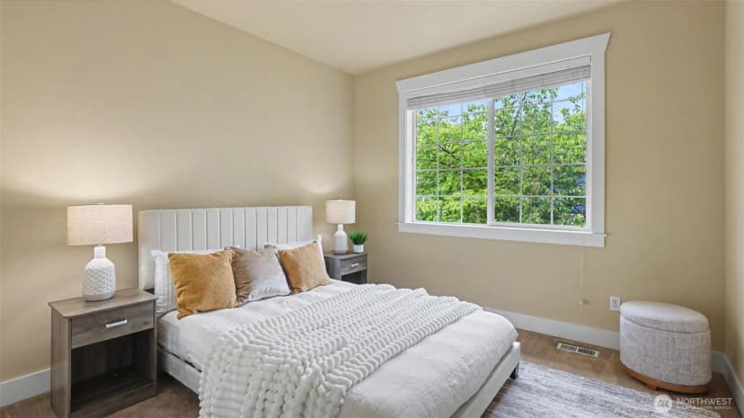 Property photo for 16906 46th Place S, Sea Tac photo 27
