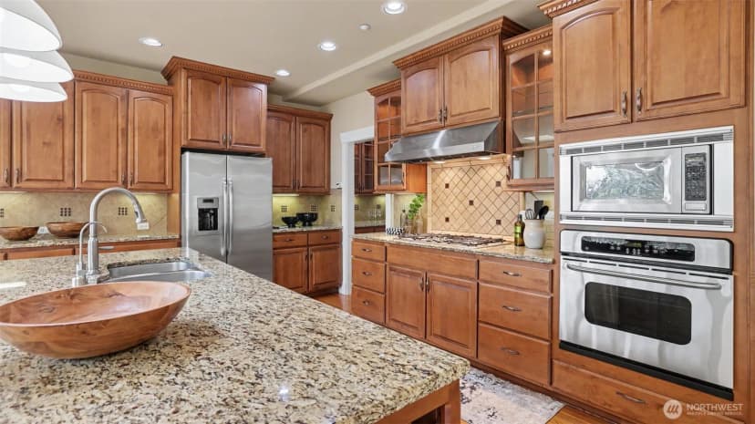 Property photo for 16906 46th Place S, Sea Tac photo 18
