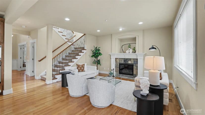 Property photo for 16906 46th Place S, Sea Tac photo 11