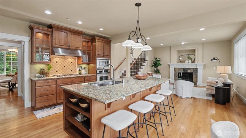 Property photo for 16906 46th Place S, Sea Tac photo 14