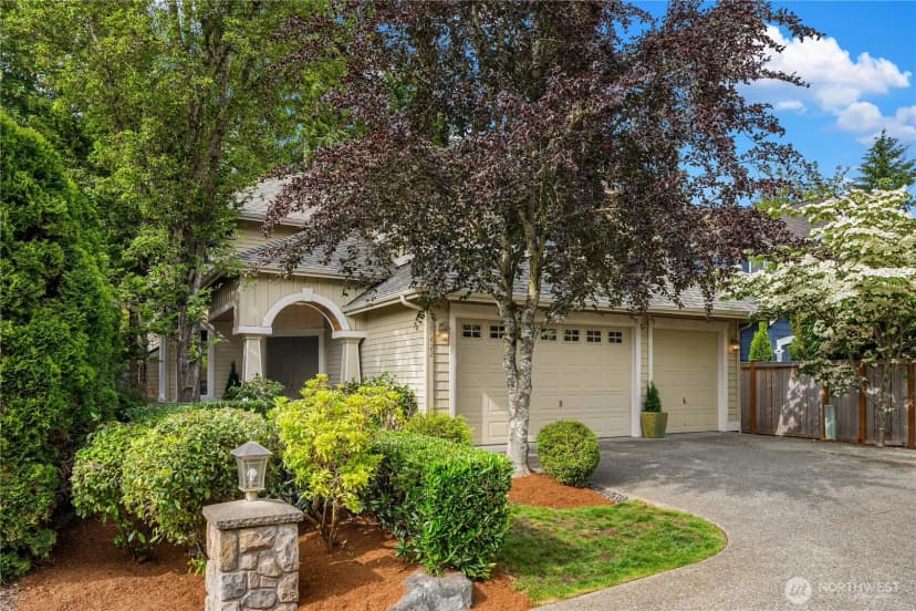 Property photo for 27422 Se 8th Place, Sammamish