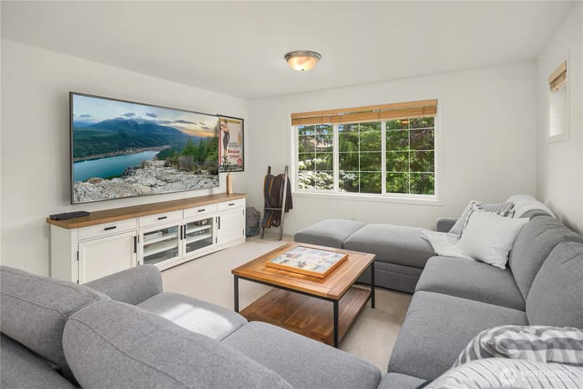Property photo for 27422 Se 8th Place, Sammamish photo 31