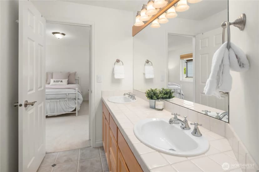 Property photo for 27422 Se 8th Place, Sammamish photo 26