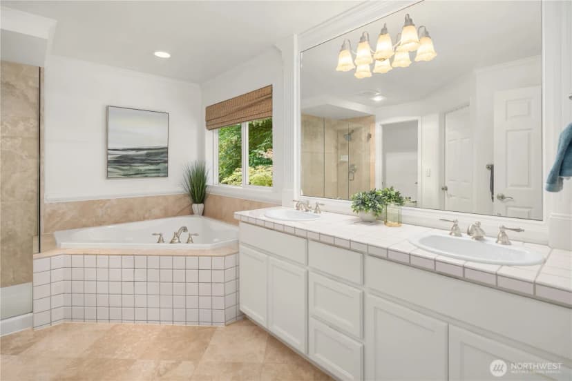 Property photo for 27422 Se 8th Place, Sammamish photo 23