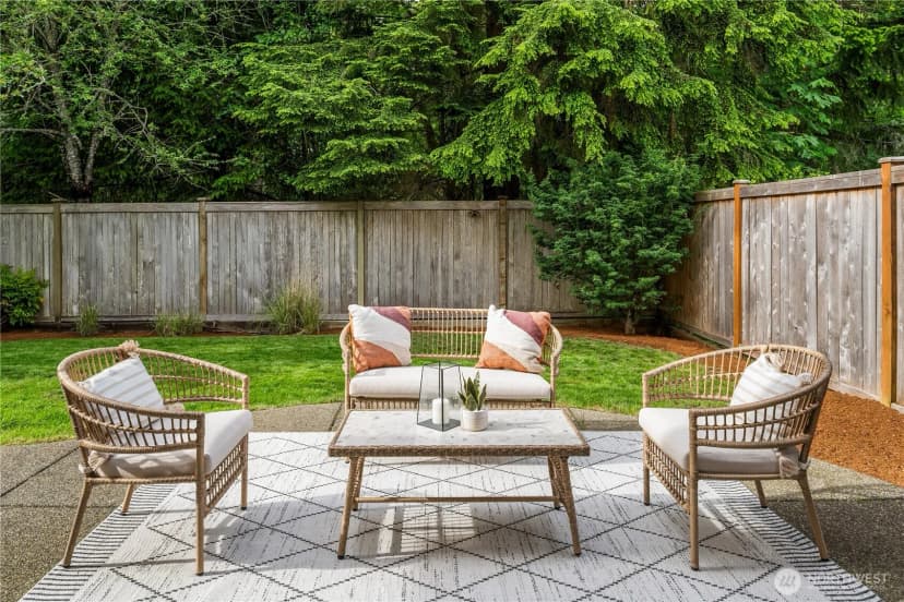 Property photo for 27422 Se 8th Place, Sammamish photo 32