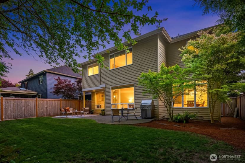 Property photo for 27422 Se 8th Place, Sammamish photo 35
