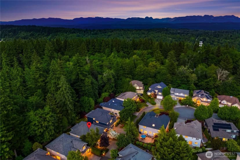 Property photo for 27422 Se 8th Place, Sammamish photo 36