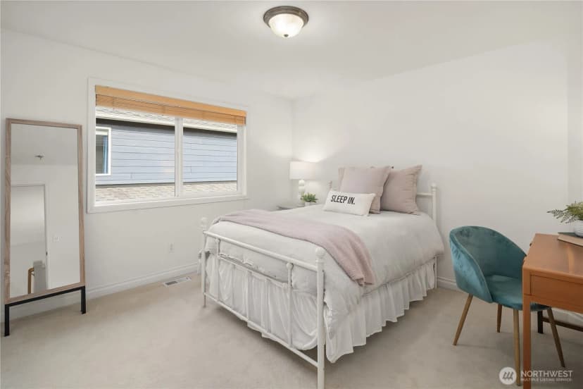 Property photo for 27422 Se 8th Place, Sammamish photo 27