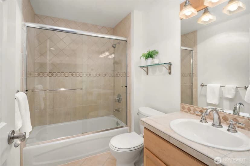 Property photo for 27422 Se 8th Place, Sammamish photo 29