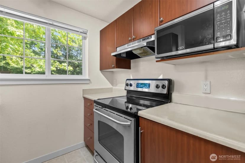 Property photo for 26005 106th Place Se #206, Kent photo 14