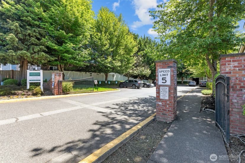 Property photo for 26005 106th Place Se #206, Kent photo 25