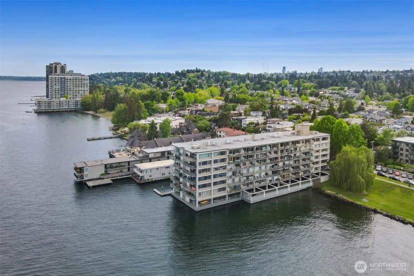 Property photo for 2040 43rd Avenue E #201, Seattle photo 31