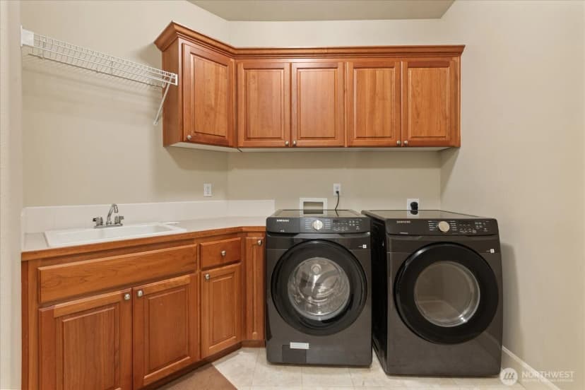 Property photo for 2211 204th Place Ne, Sammamish photo 20