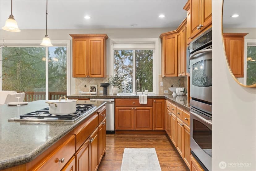 Property photo for 2211 204th Place Ne, Sammamish photo 17
