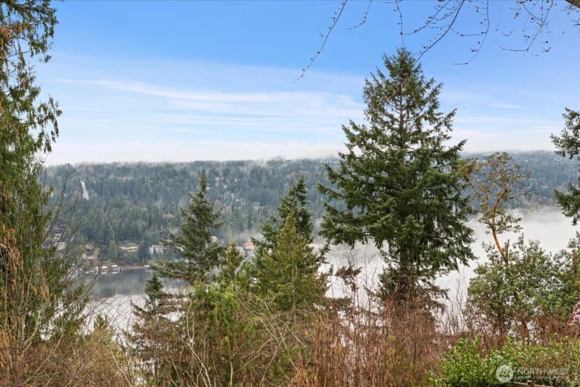 Property photo for 2211 204th Place Ne, Sammamish photo 30