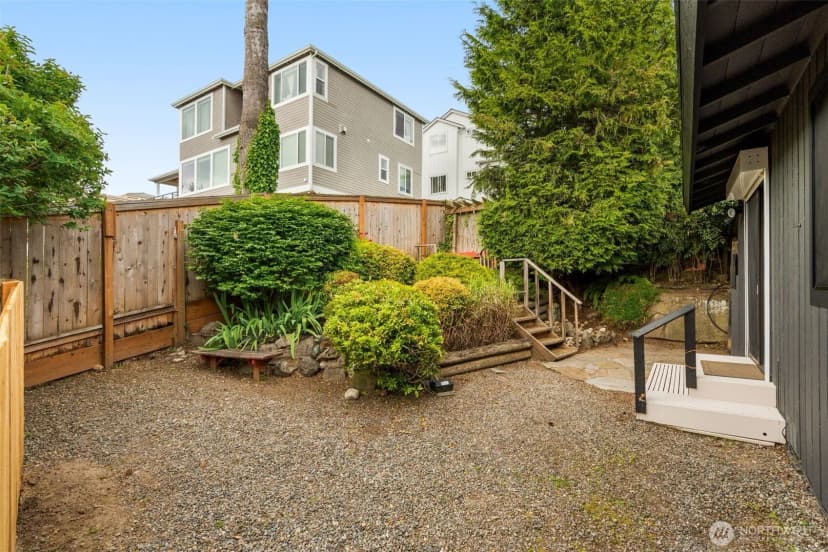 Property photo for 2606 Nw 201st Street, Shoreline photo 34