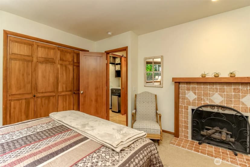 Property photo for 7902 Kelly Beach Road, Olympia photo 34