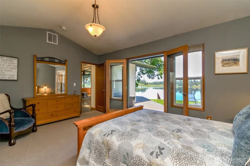 Property photo for 7902 Kelly Beach Road, Olympia photo 29