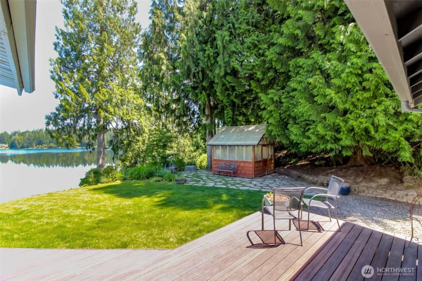 Property photo for 7902 Kelly Beach Road, Olympia photo 8