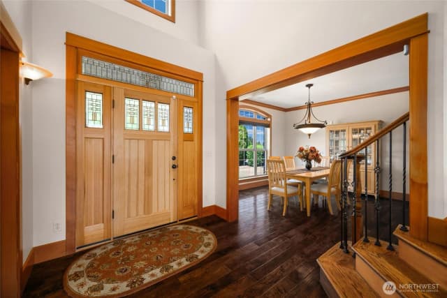 Property photo for 794 W Smith Road, Bellingham photo 5