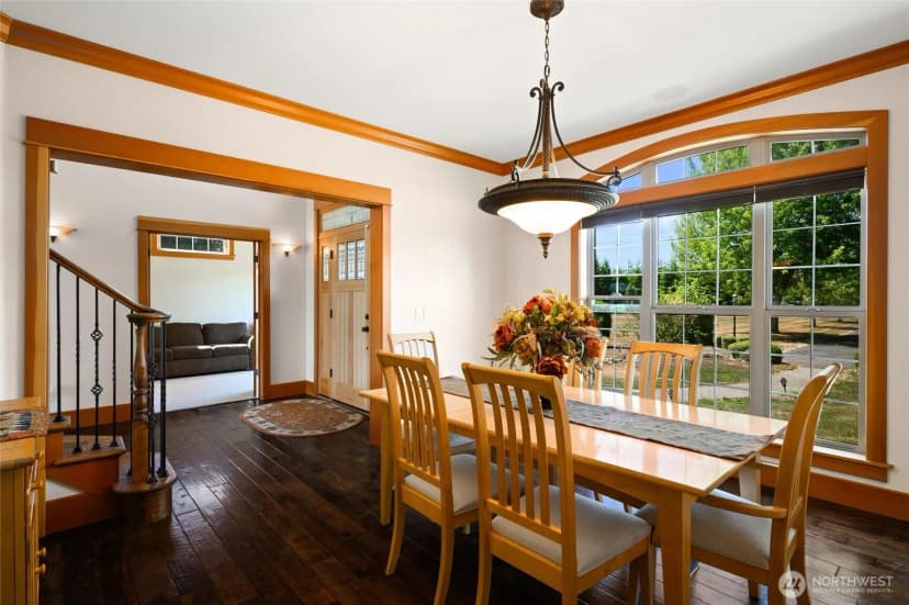 Property photo for 794 W Smith Road, Bellingham photo 7