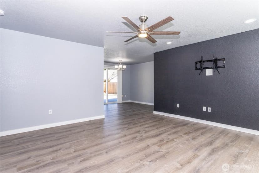 Property photo for 26343 191st Place Se, Covington photo 9