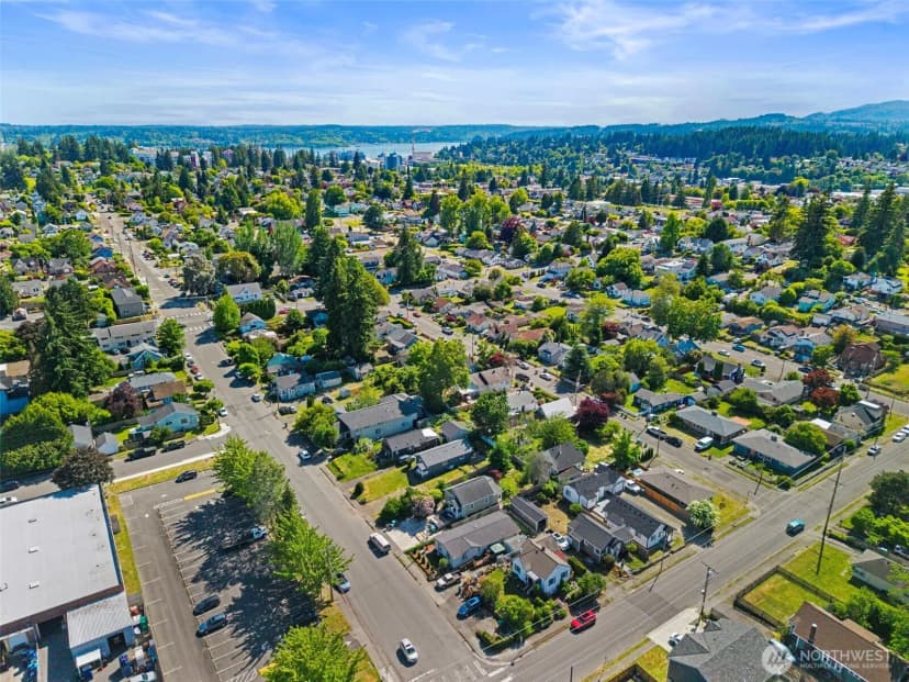 Property photo for 1207 High Avenue, Bremerton photo 21
