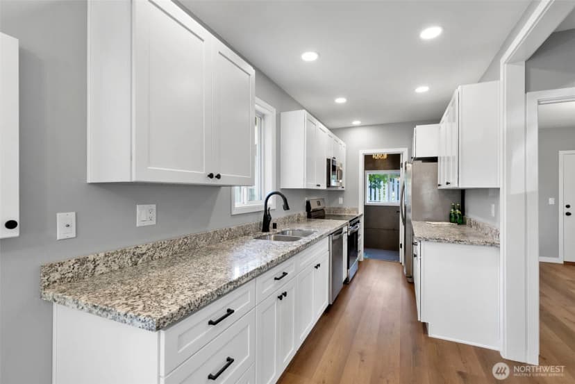Property photo for 1207 High Avenue, Bremerton photo 8