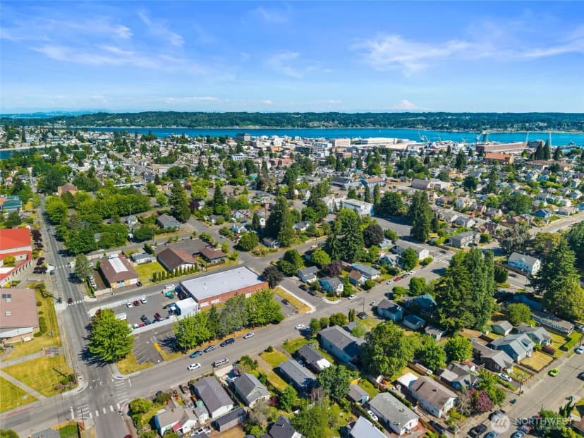 Property photo for 1207 High Avenue, Bremerton photo 22