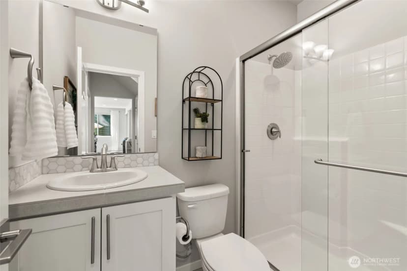 Property photo for 9633 S 209th Street, Kent photo 14