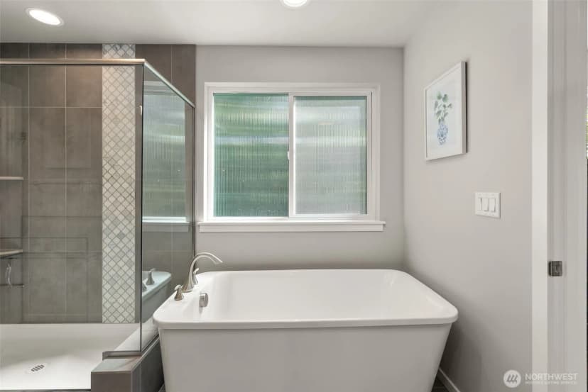 Property photo for 9633 S 209th Street, Kent photo 21