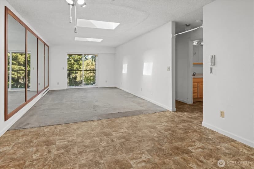 Property photo for 14645 Ne 34th Street #c24, Bellevue photo 9