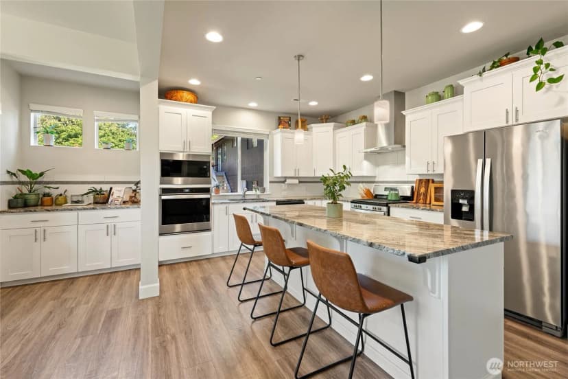 Property photo for 21812 Se 270th Street, Maple Valley photo 14