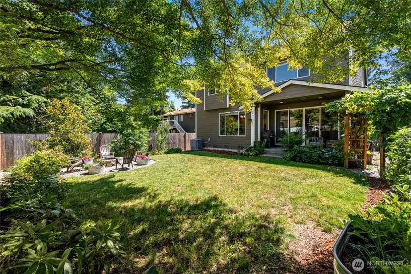 Property photo for 21812 Se 270th Street, Maple Valley photo 33