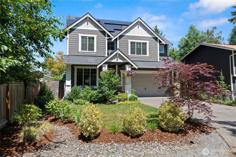 Property photo for 21812 Se 270th Street, Maple Valley photo 2