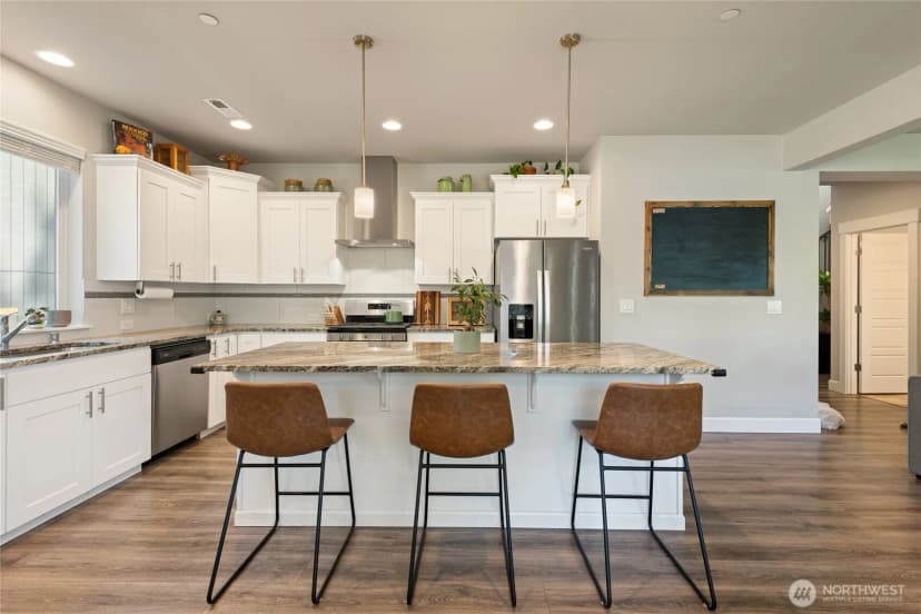 Property photo for 21812 Se 270th Street, Maple Valley photo 15