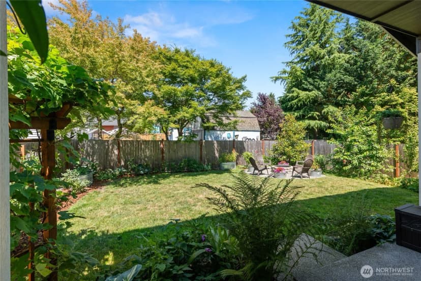 Property photo for 21812 Se 270th Street, Maple Valley photo 32