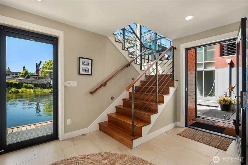 Property photo for 2821 Fairview Avenue E #5, Seattle photo 6