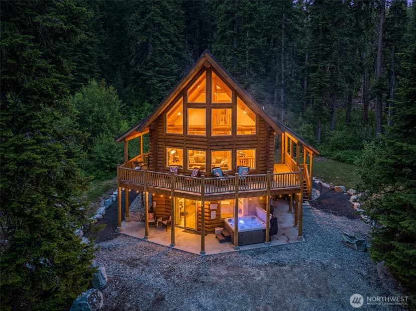 Property photo for 174 Deep Powder Lane, Leavenworth