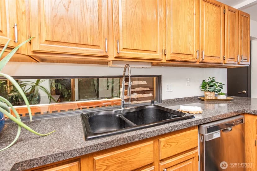 Property photo for 1603 E 5th Street, Port Angeles photo 13