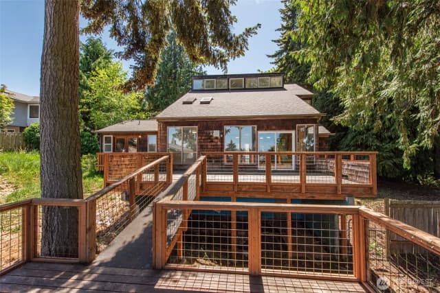 Property photo for 1603 E 5th Street, Port Angeles