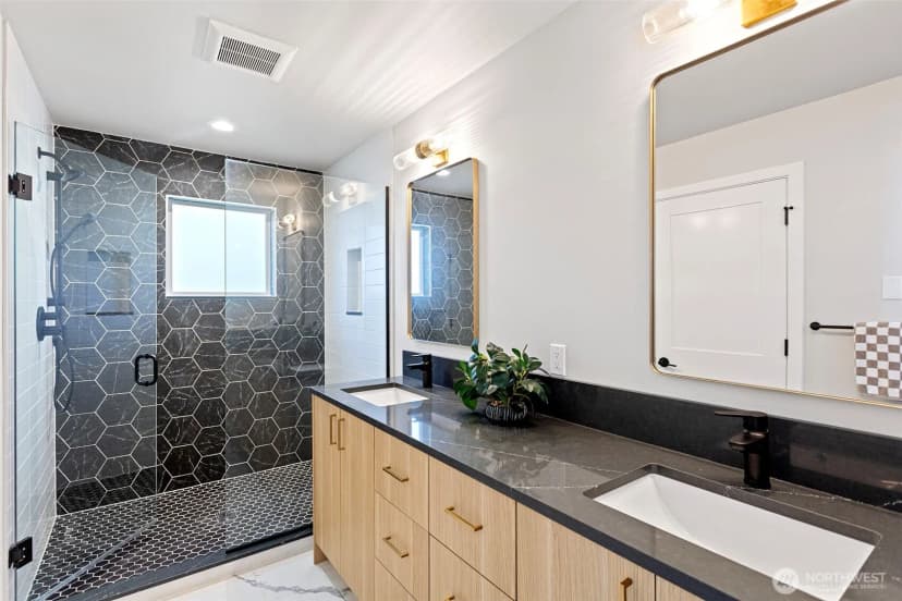 Property photo for 4114 Ne 60th Street, Seattle photo 21