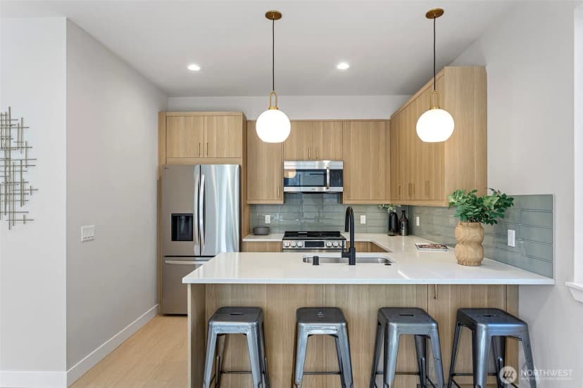 Property photo for 4114 Ne 60th Street, Seattle photo 14