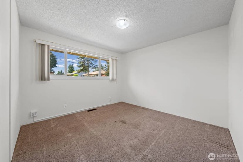 Property photo for 18314 44th Avenue S, Sea Tac photo 13