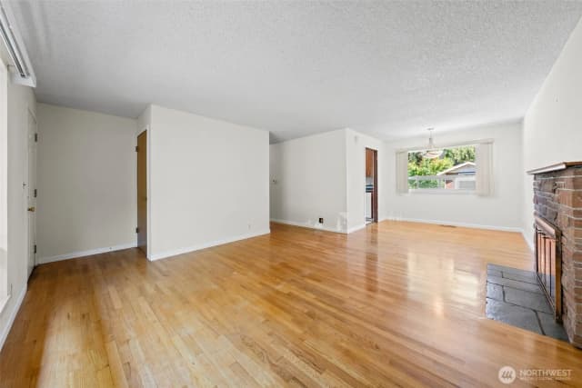 Property photo for 18314 44th Avenue S, Sea Tac photo 3